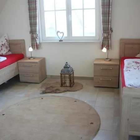 Feha Ankerplatz Mit Sauna Und Sonniger Terrasse Parow